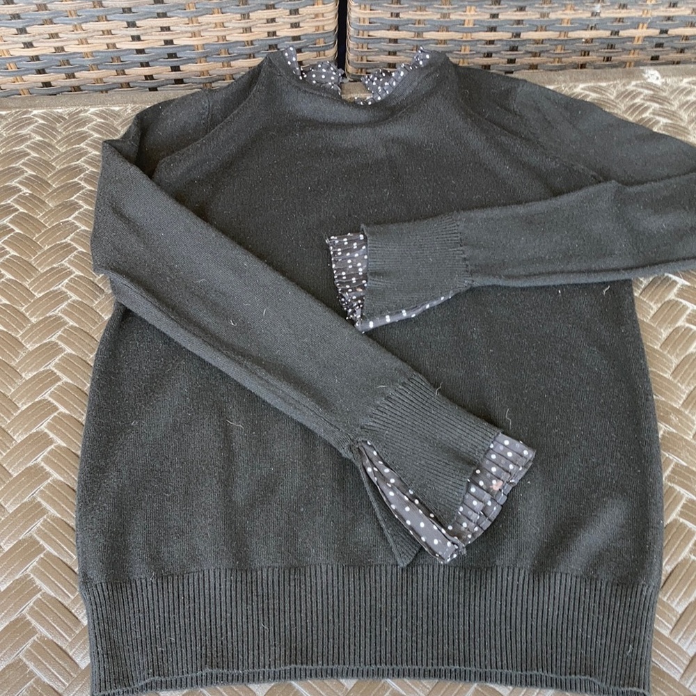 Black, pullover sweater